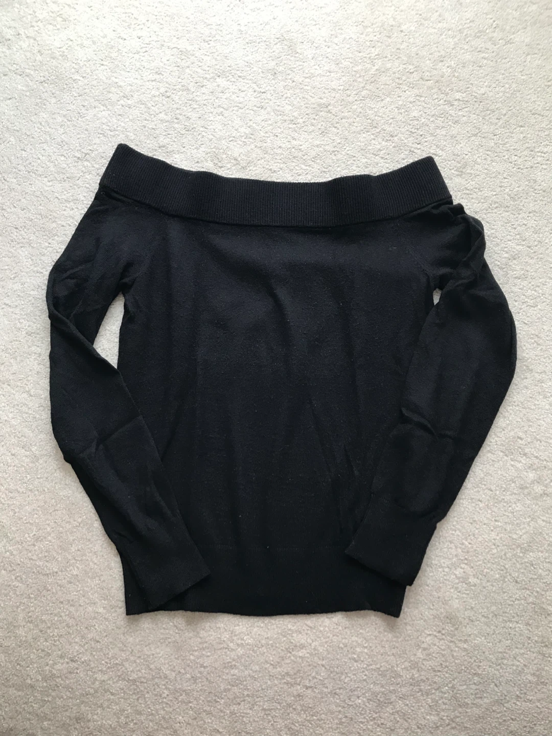 JustFab Black Off-the-Shoulder Sweater, M ⚽️