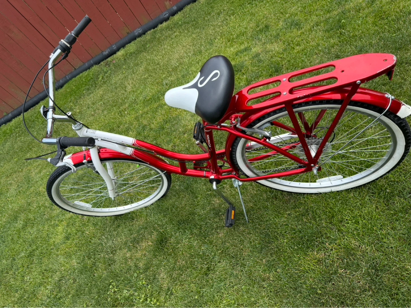 Schwinn Point Beach Cruiser Bicycle - photo 2