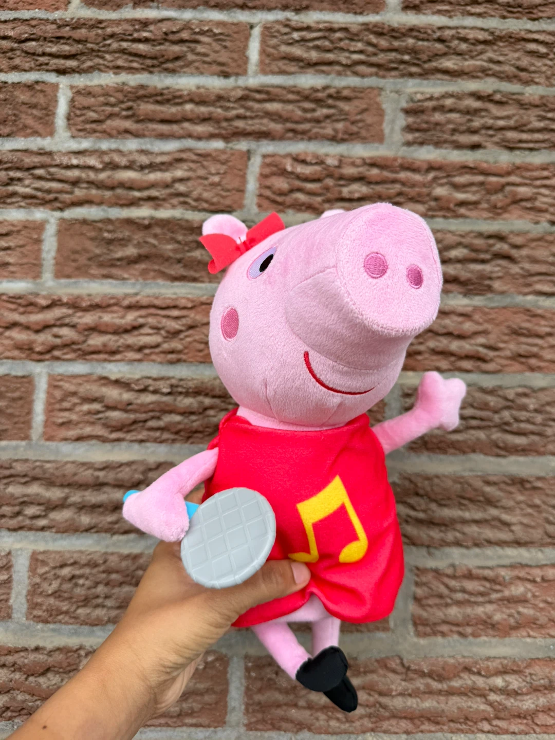 Peppa Pig Singing Plush Toy like new ⚽
