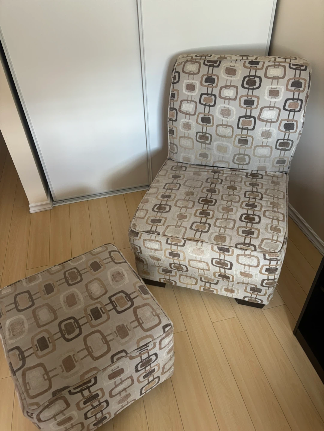 2 x chair and foot stools