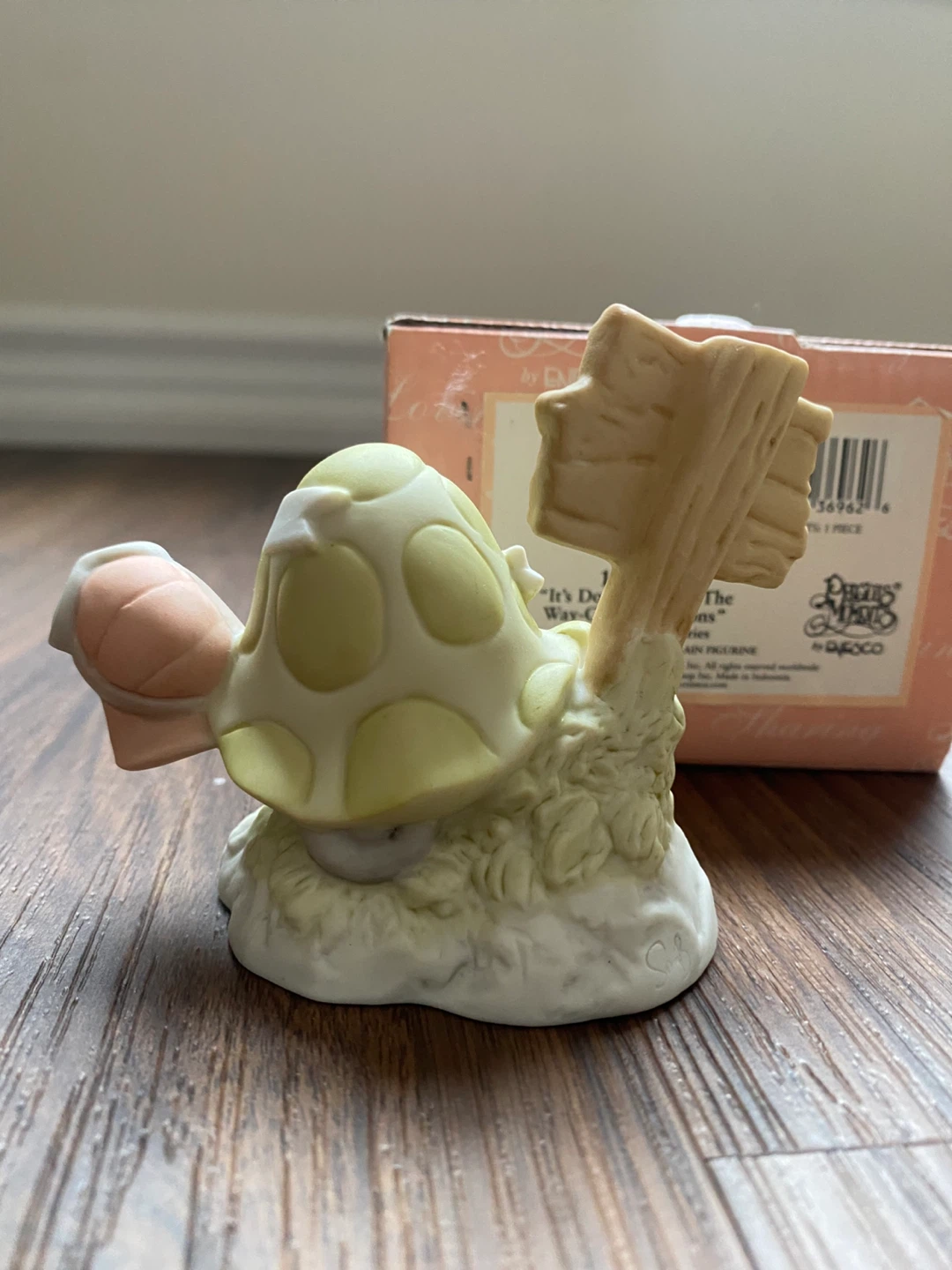 Precious Moments Congratulations Turtle Figurine ⚽️ - photo 2