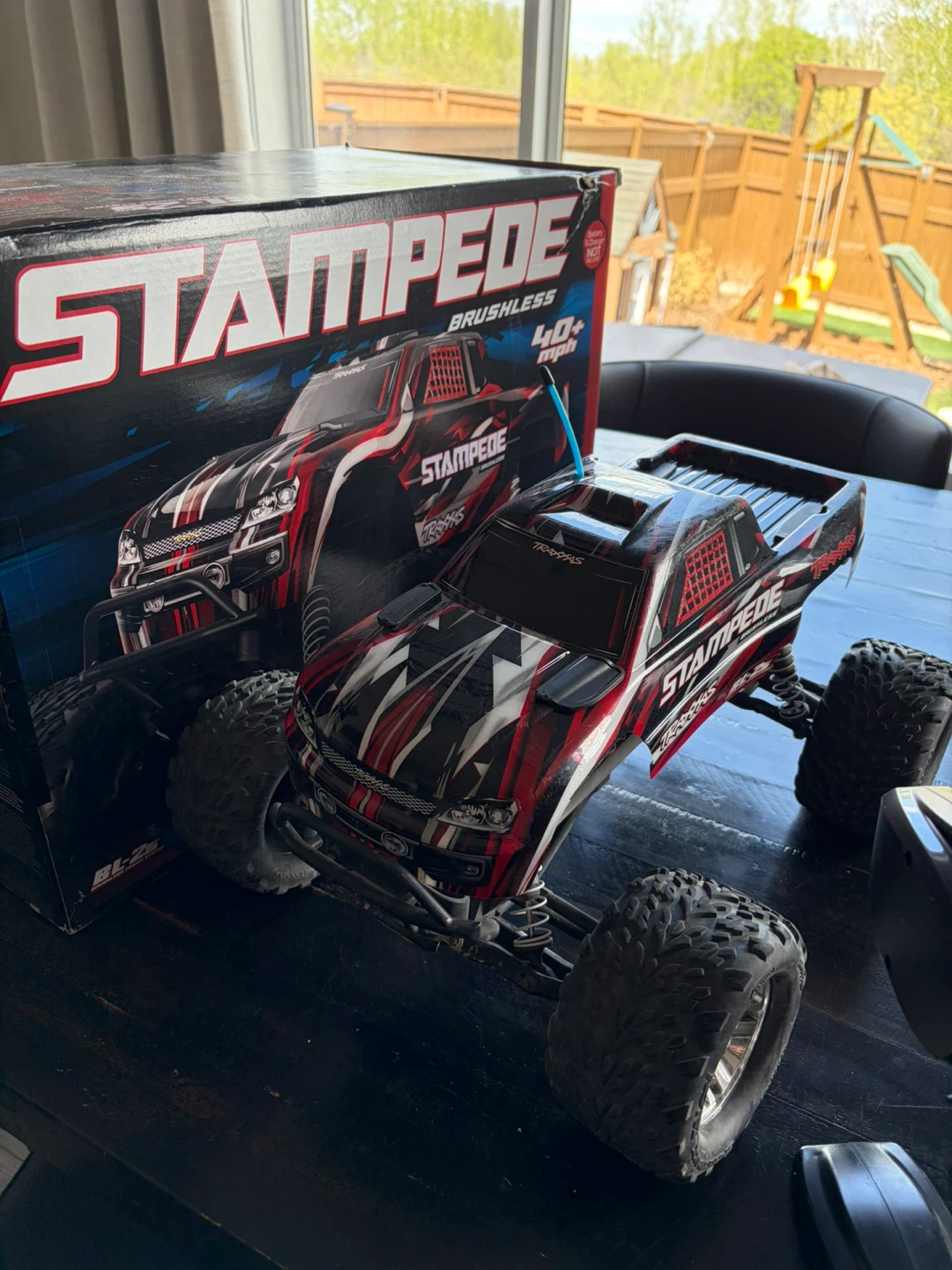 Traxxas Stampede Brushless 40MPH+ - photo 3