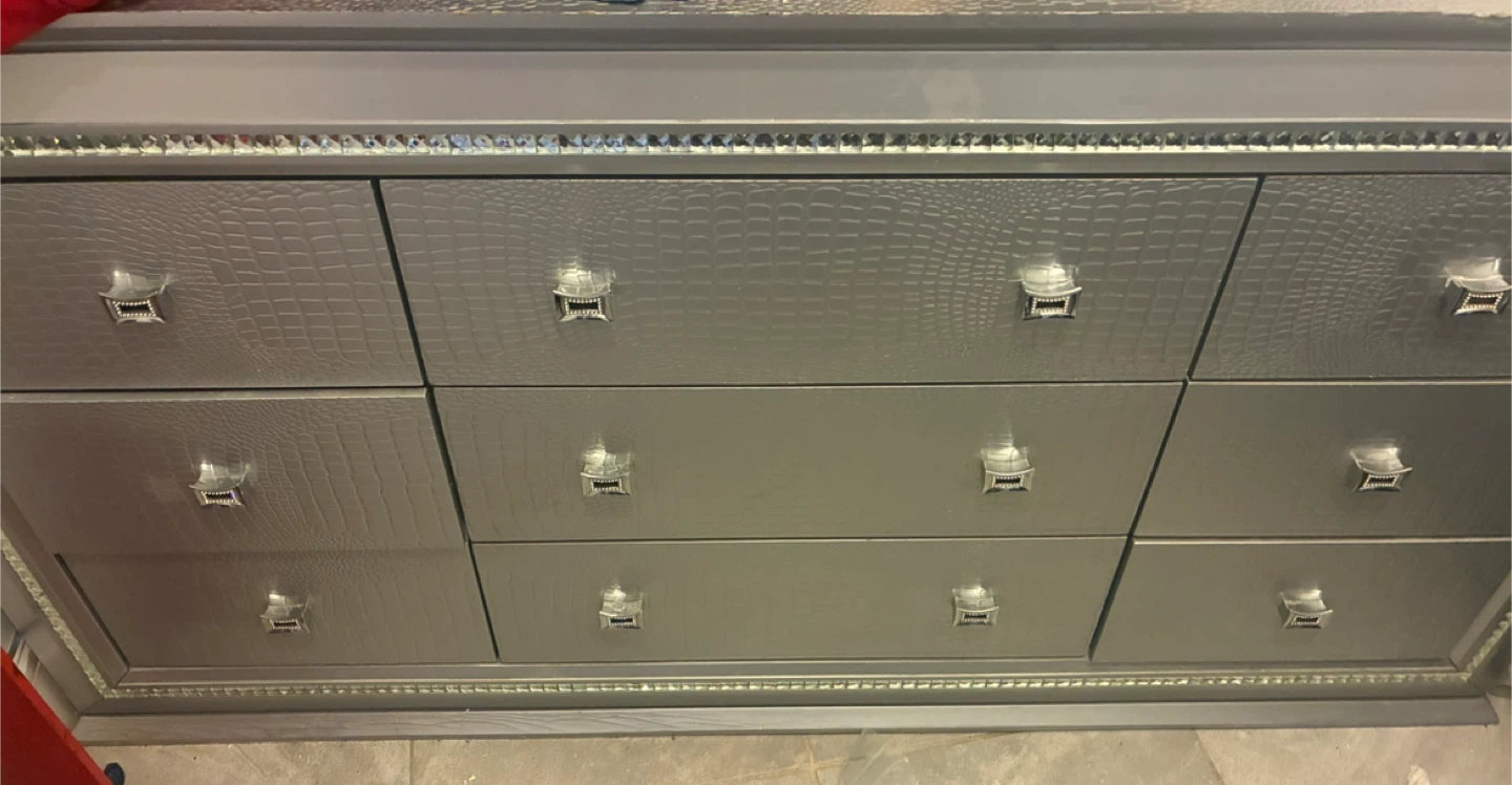 Gray Crocodile Embossed 9-Drawer Dresser