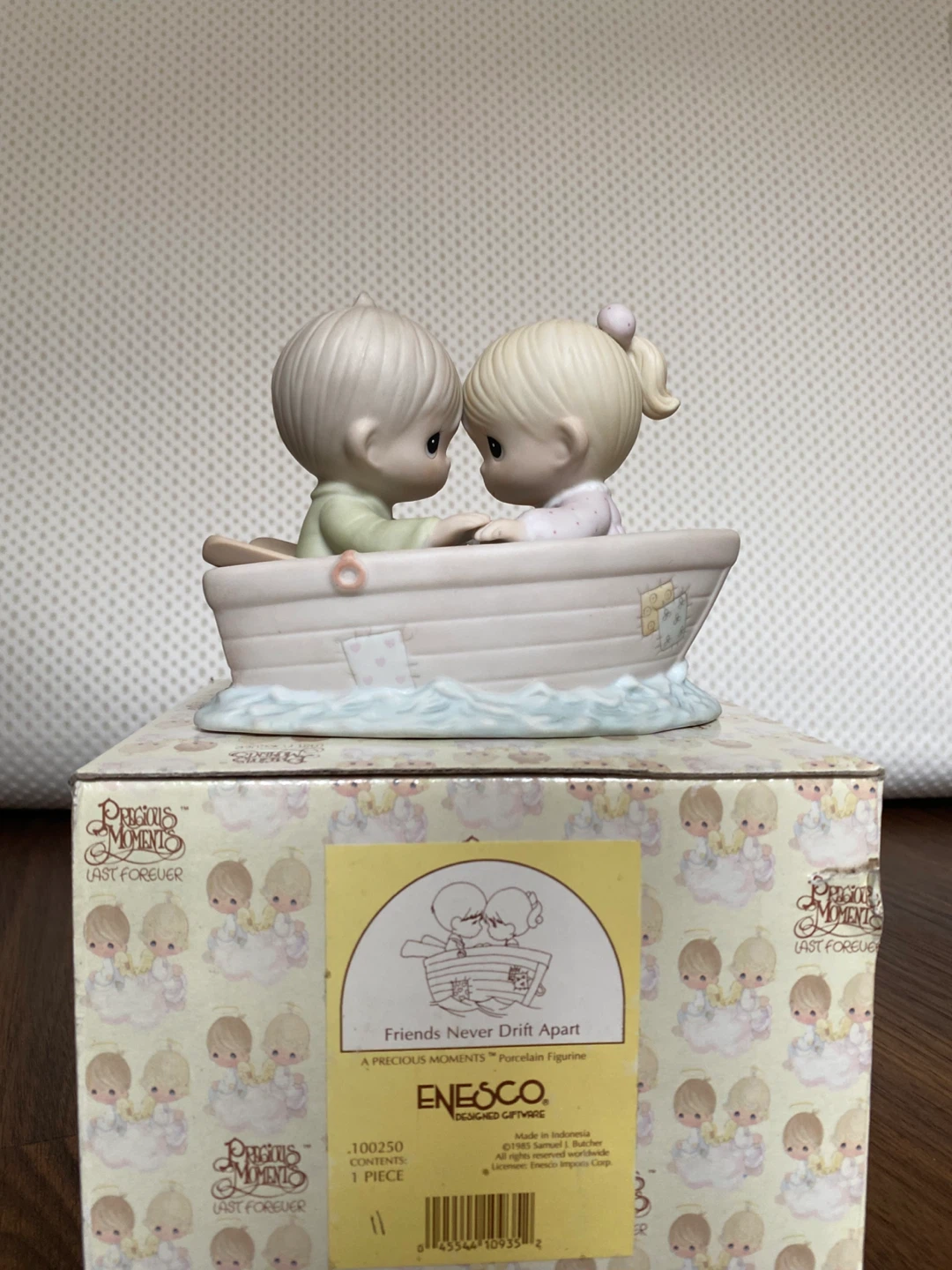 Precious Moments Friends Never Drift Apart Porcelain Figurine ⚽️