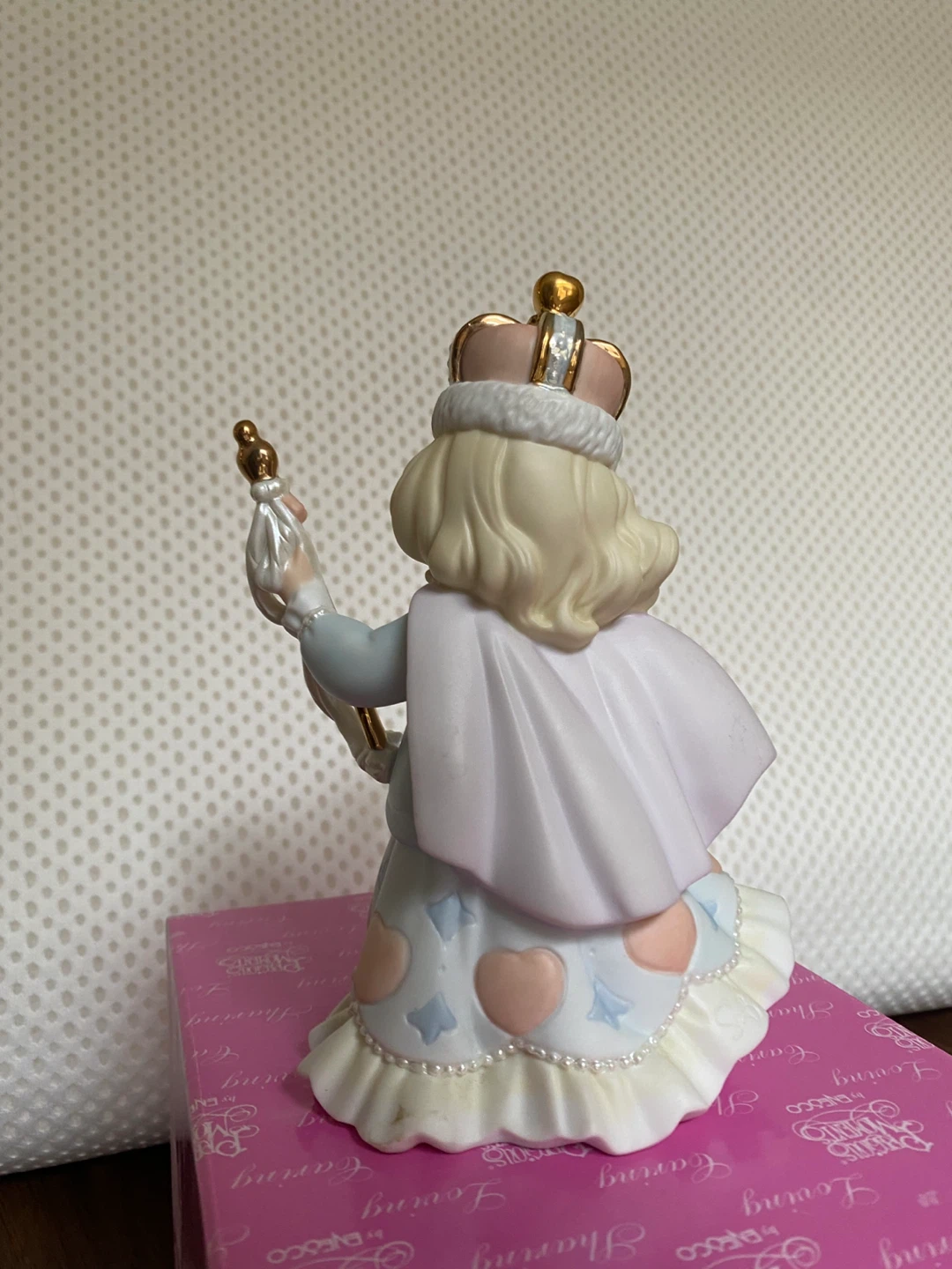 Precious Moments You Are The Queen of My Heart Figurine ⚽️ - photo 3