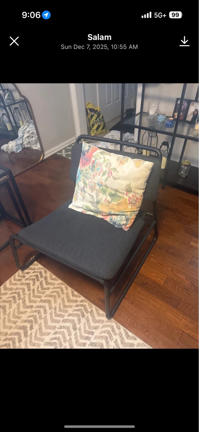 2 Black metal accent chair with cushion