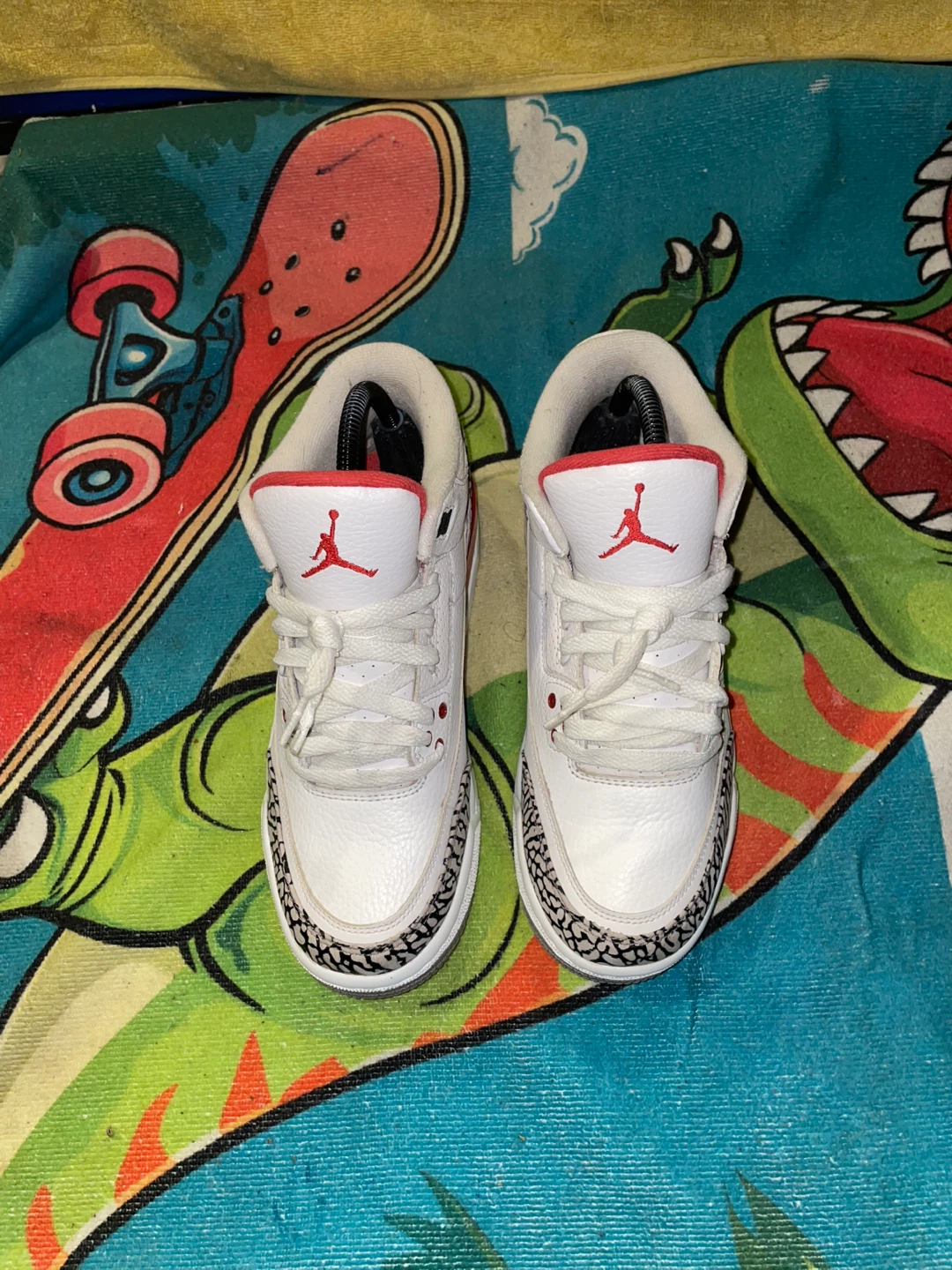 Air Jordan 3 Retro White Red