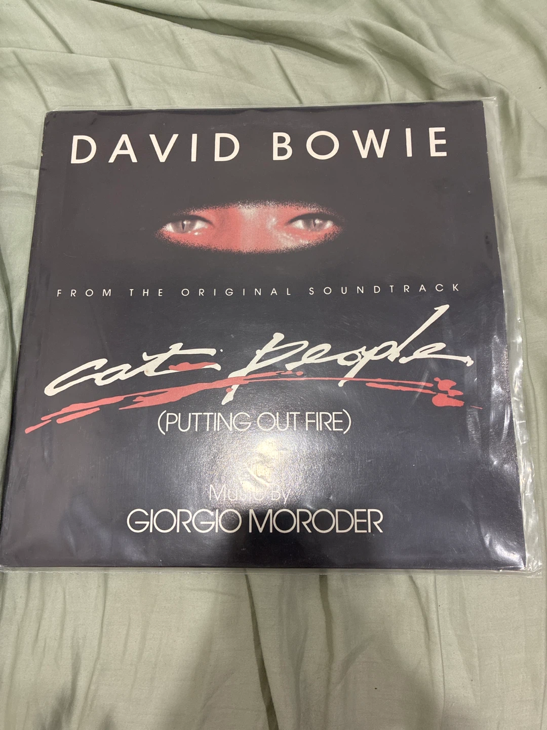 David Bowie Cat People (Putting Out Fire) 7" Single