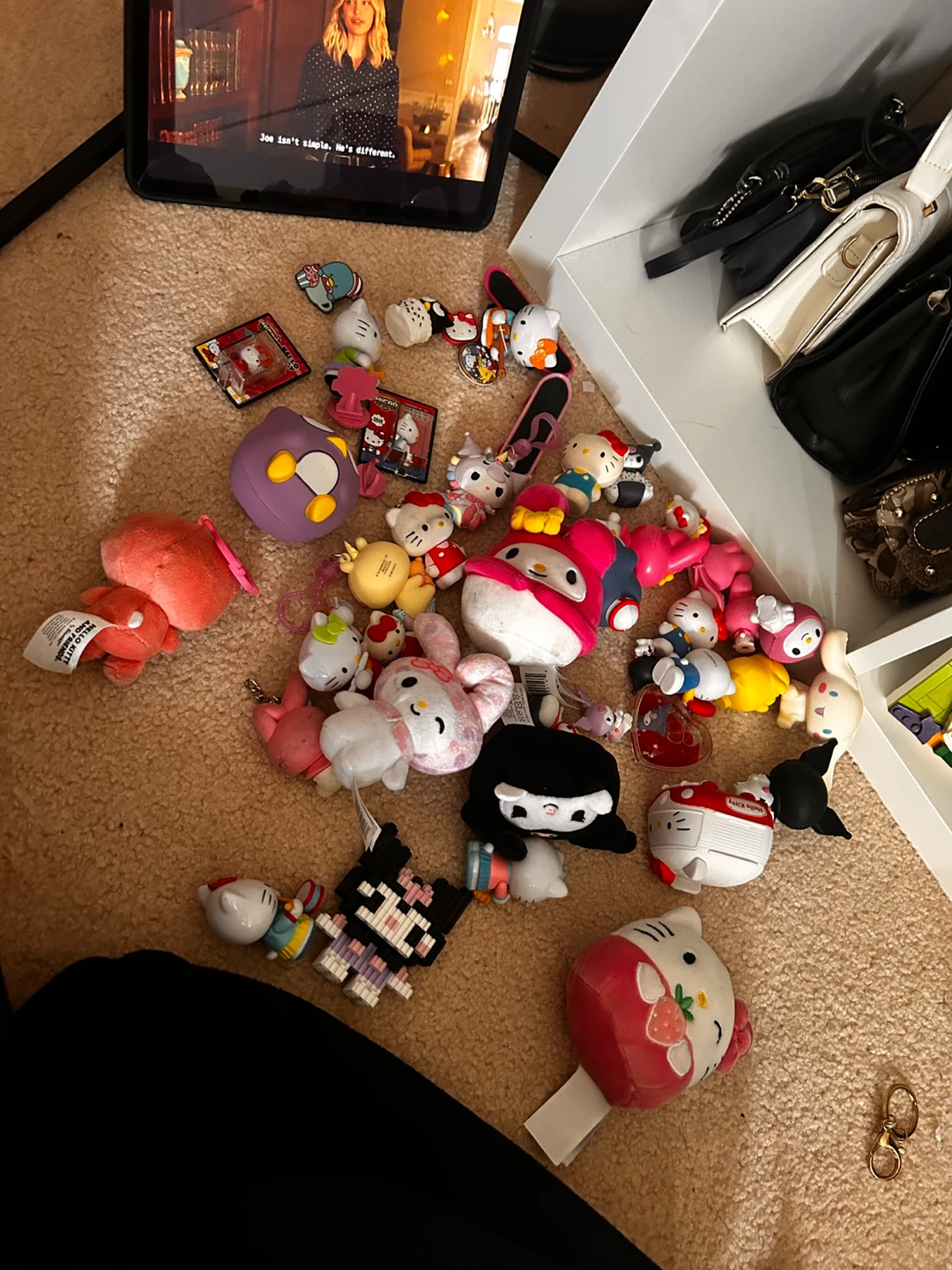 Hello Kitty & Friends