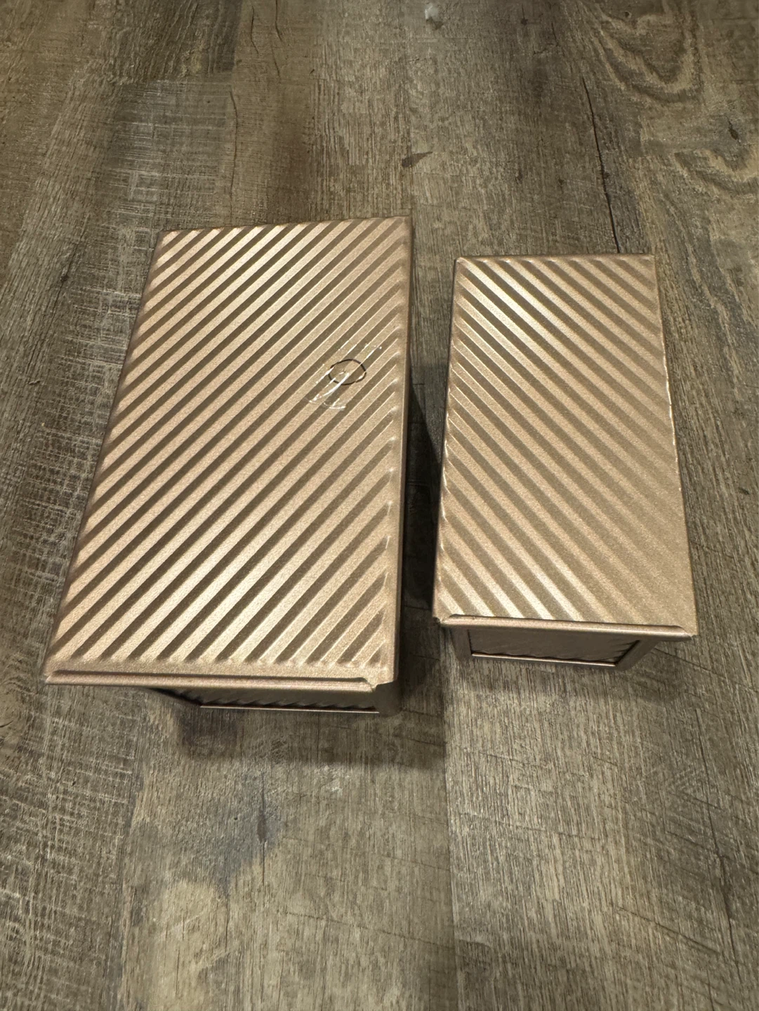 2 Loaf Pans Non-Stick Baking Pans - photo 2