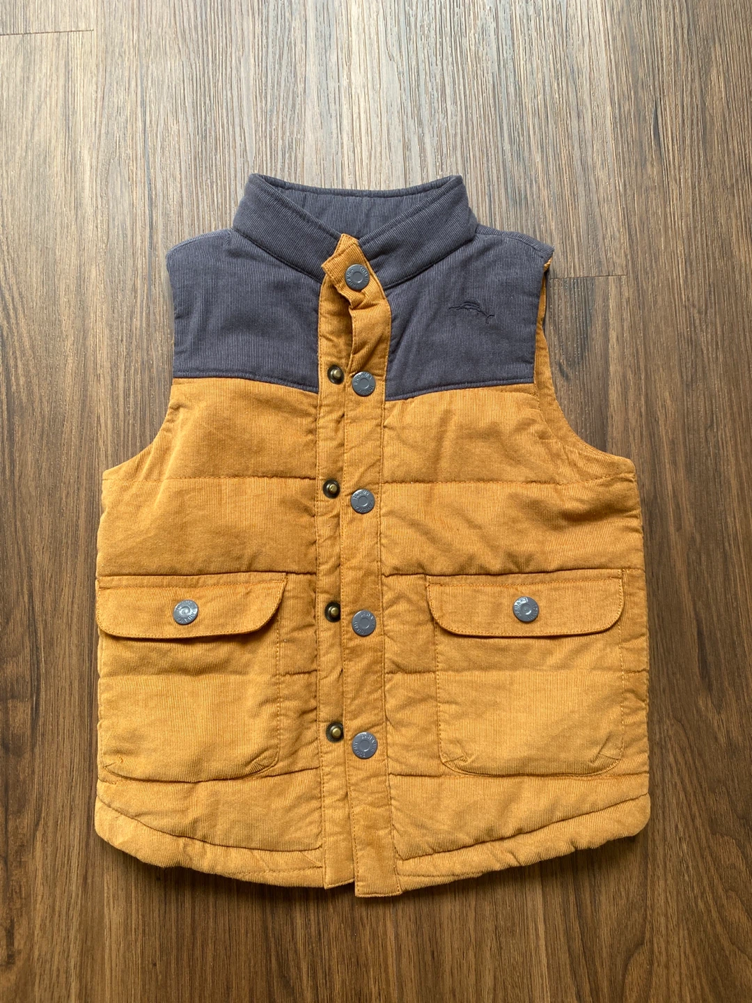 Tommy Bahama Quilted Corduroy Vest Size 3T ⚽️