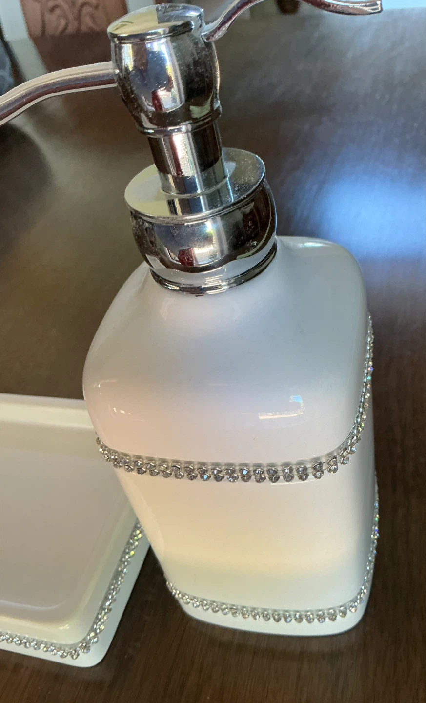 White Ceramic Soap Dispenser and Tray with Rhinestones - photo 2
