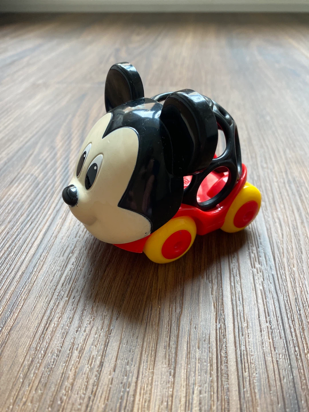 Disney Mickey Mouse O-Ball Car ⚽️