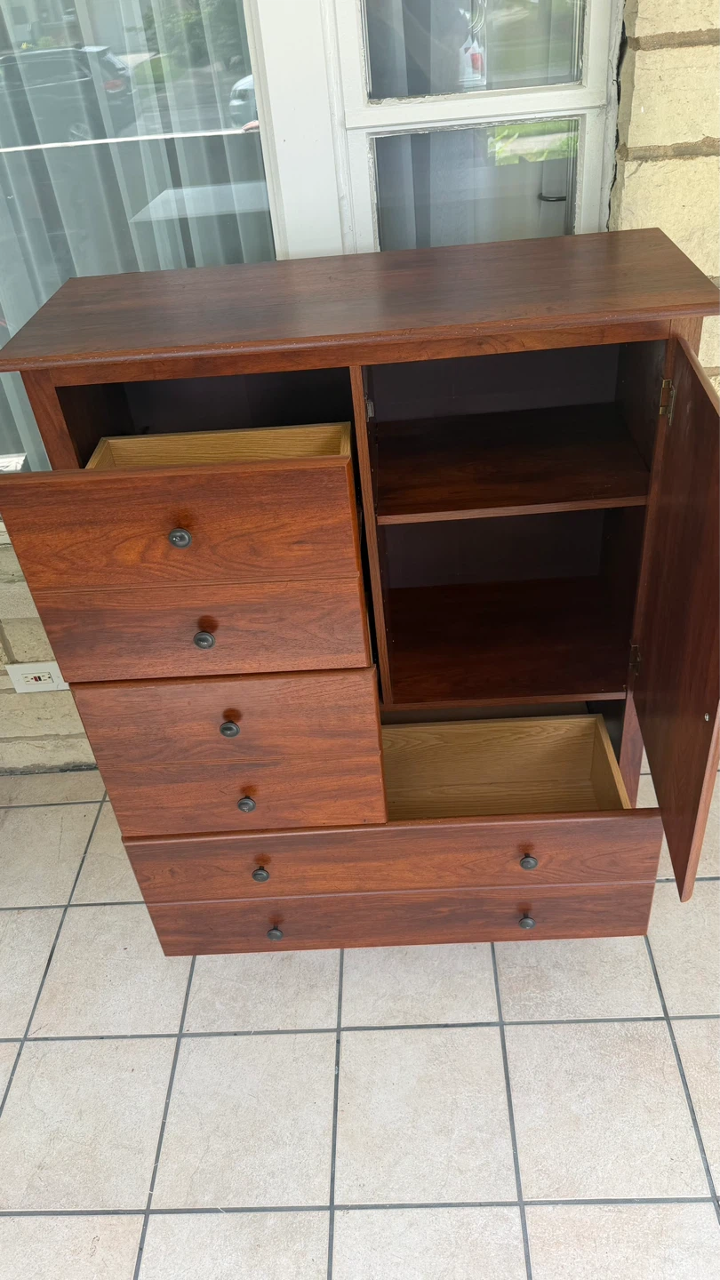 Wooden Dresser with Cabinet - photo 4