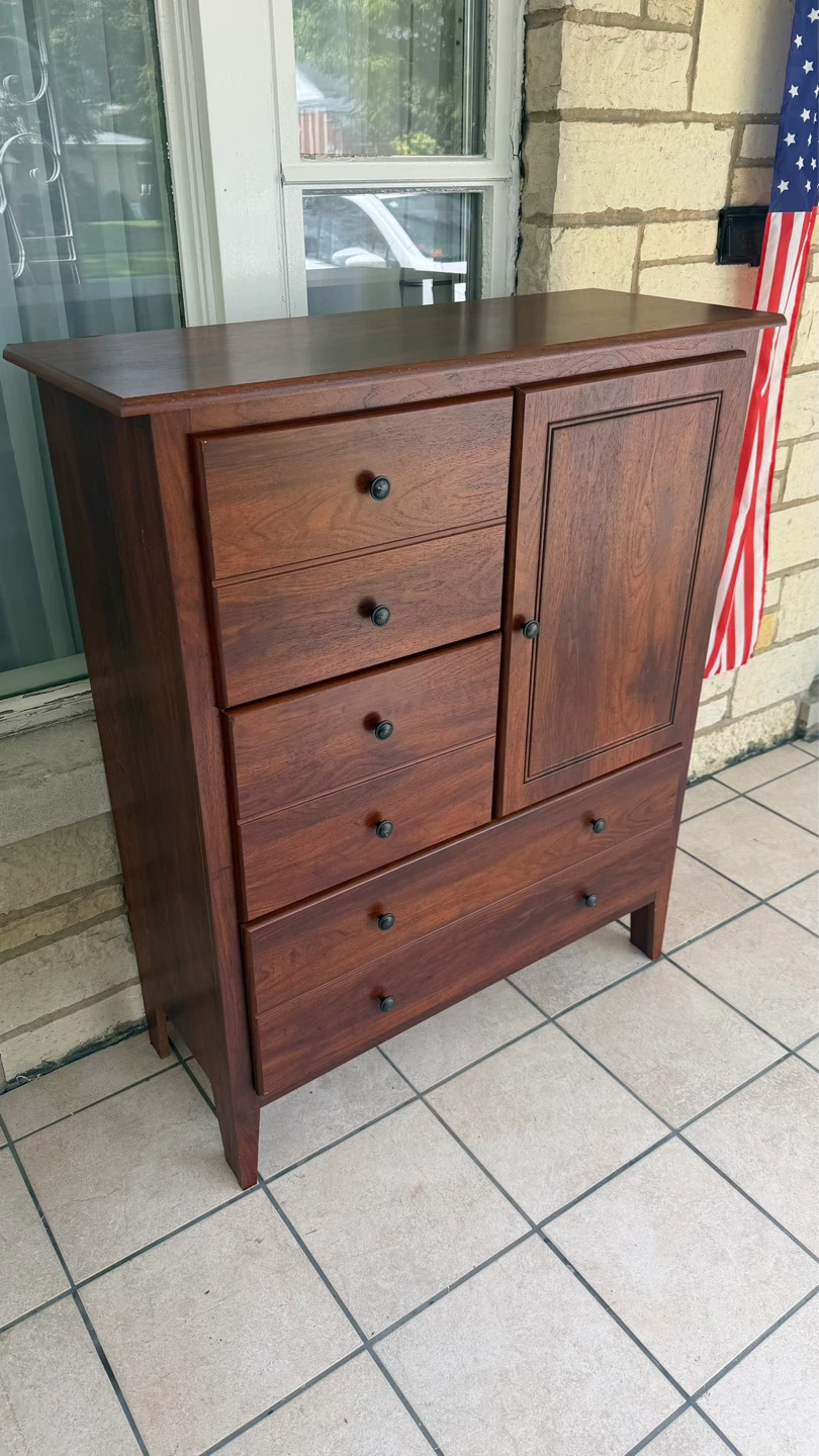 Wooden Dresser with Cabinet - photo 5