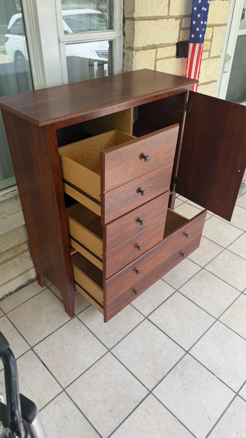 Wooden Dresser with Cabinet - photo 3