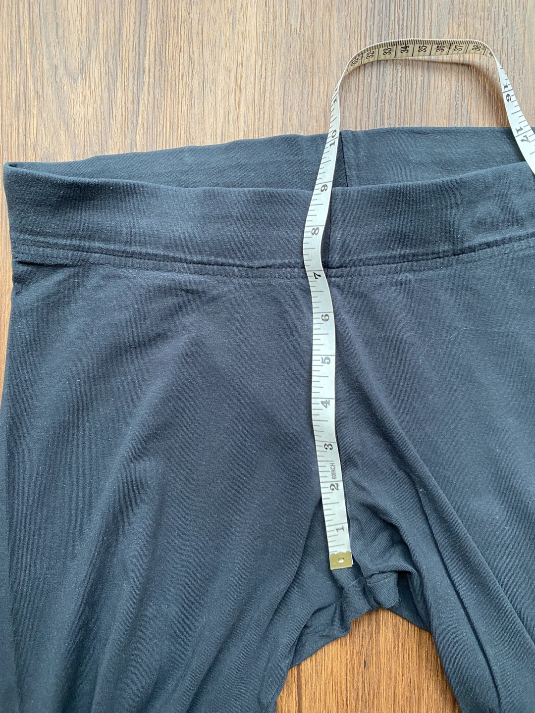 Adidas Black Leggings with Rose Graphic - Size M ⚽️ - photo 5