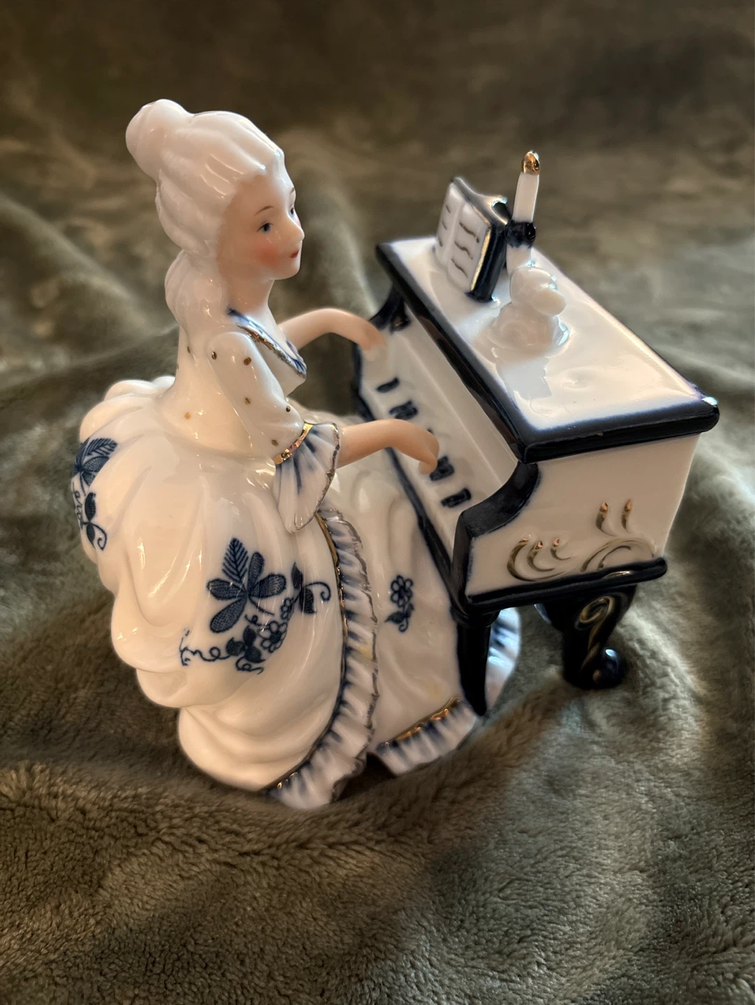 Vintage Porcelain Figurine - Lady Playing Piano