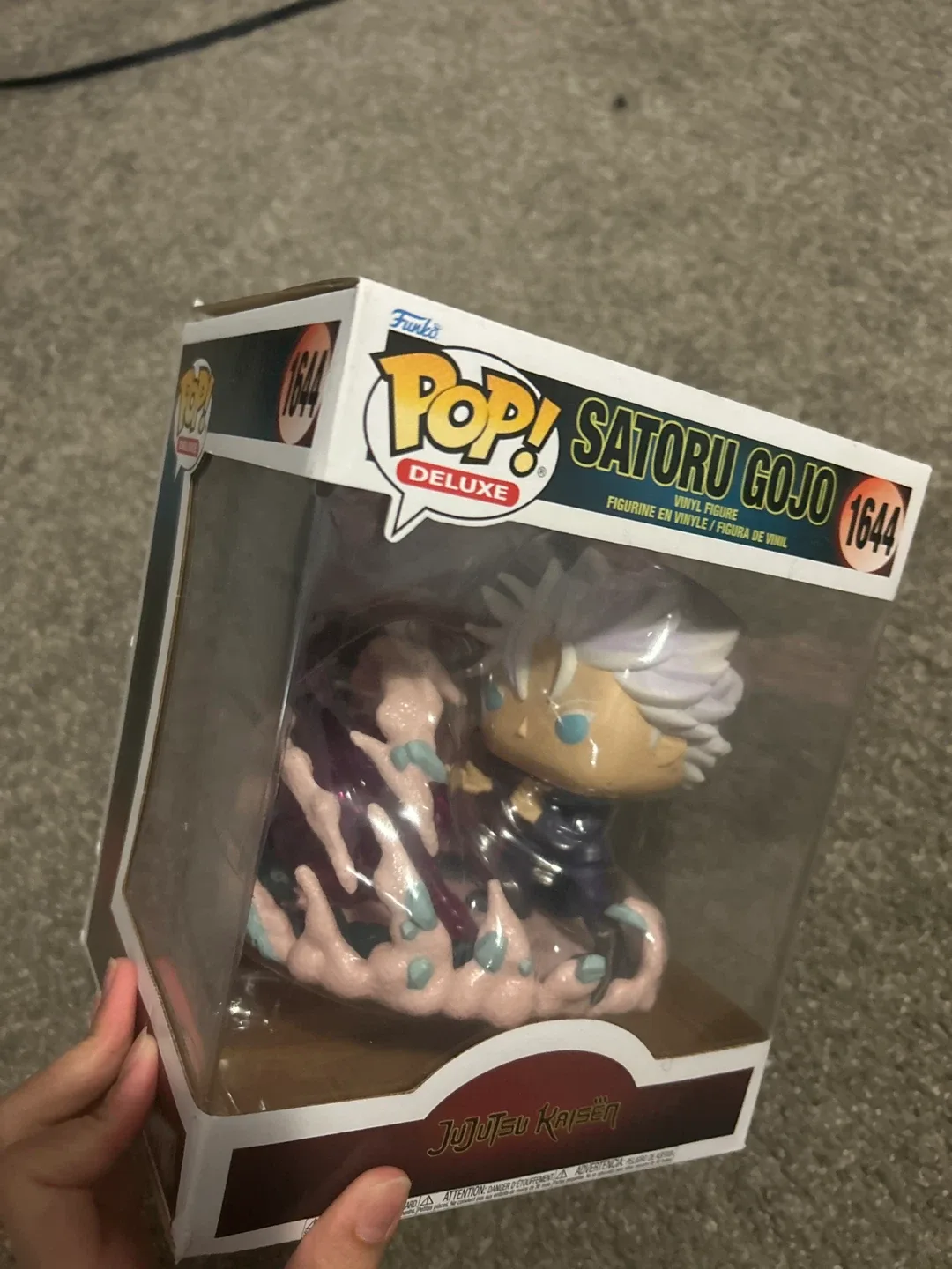 Funko Pop! Deluxe Satoru Gojo 1644 Jujutsu Kaisen Vinyl Figure - photo 2