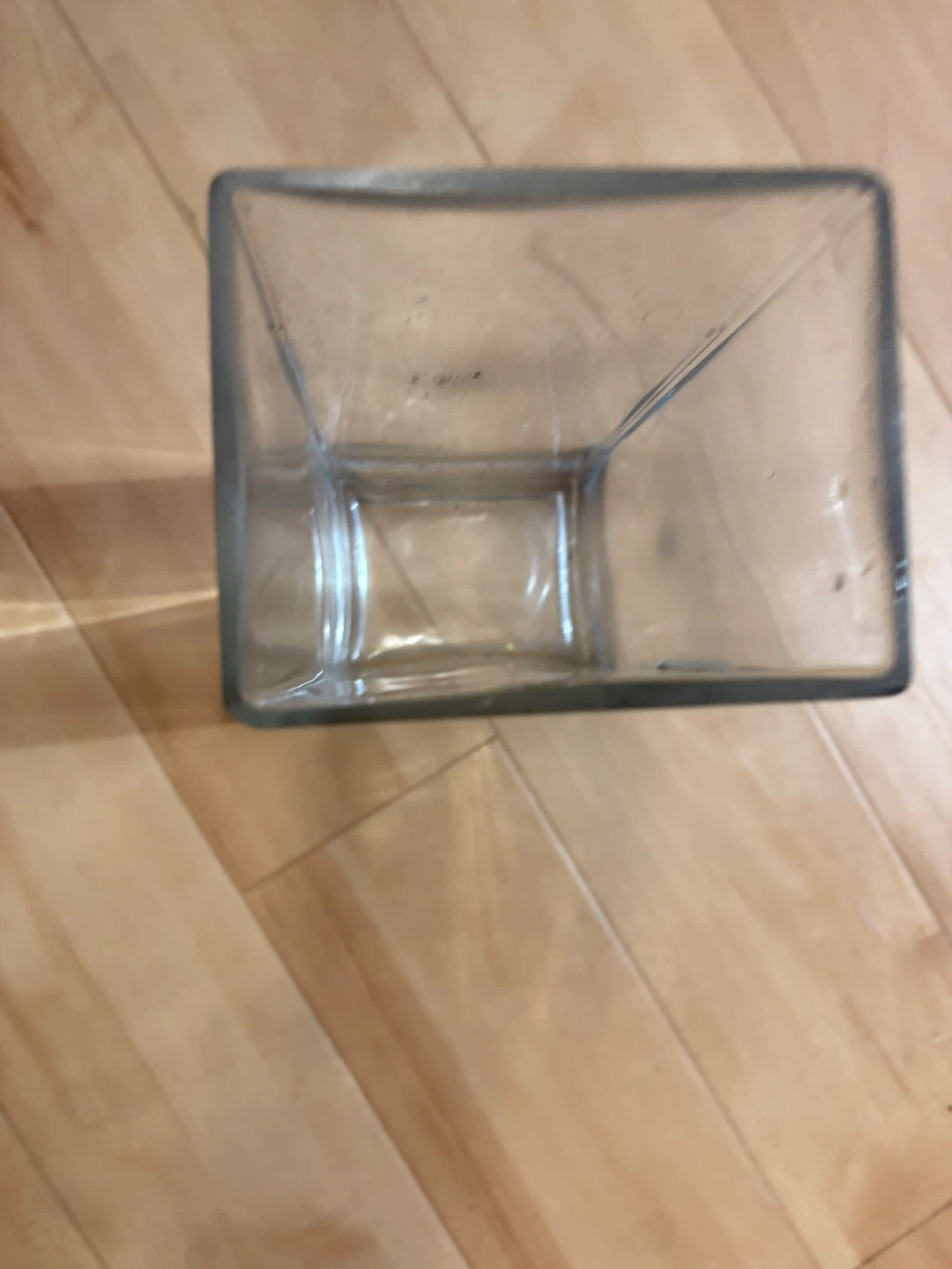 Clear Glass Vase ⚽️ - photo 2