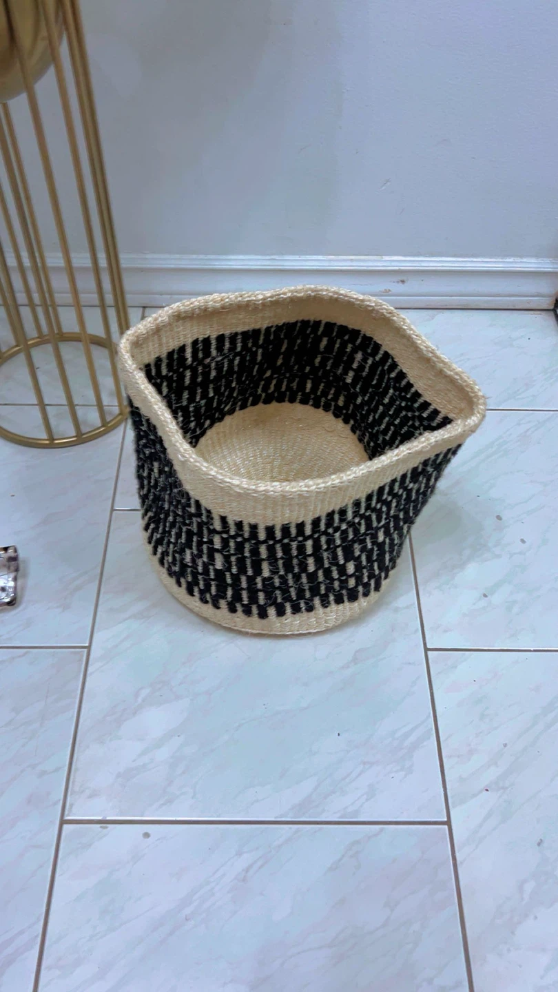 Africanized planter