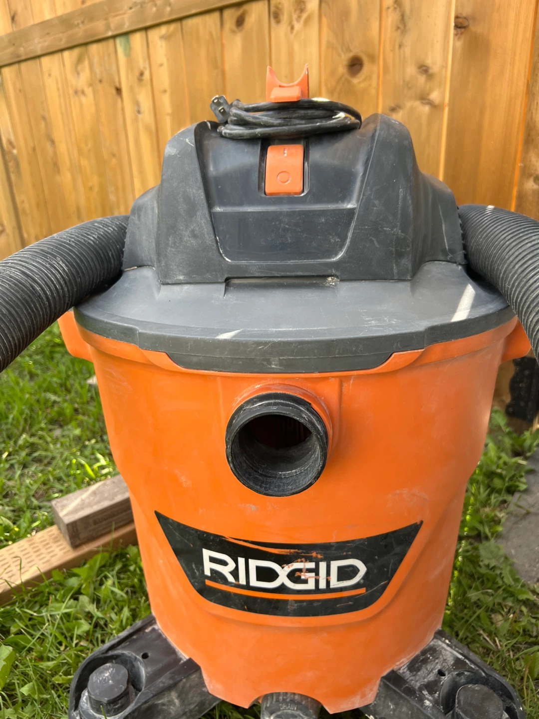 RIDGID Wet/Dry Shop Vacuum - photo 2
