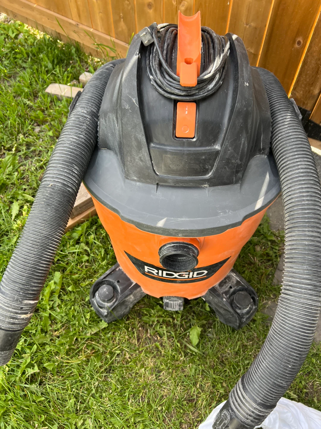 RIDGID Wet/Dry Shop Vacuum - photo 3