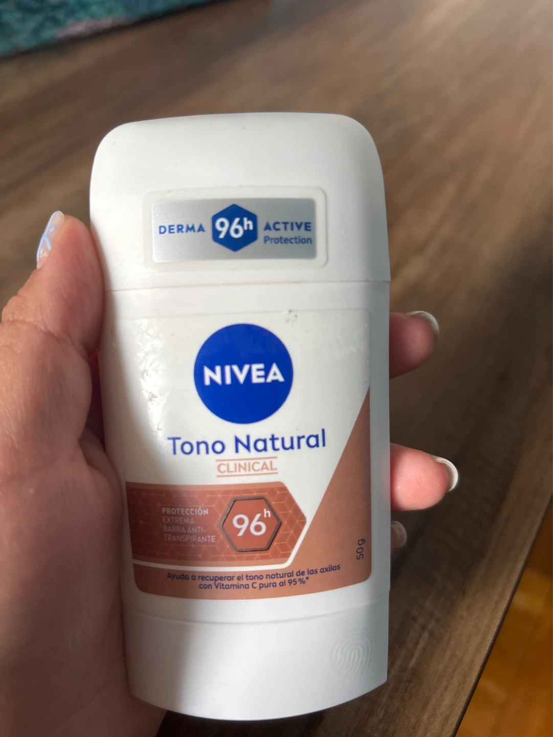 Nivea Clinical Tono Natural Deodorant Stick 50g⚽️