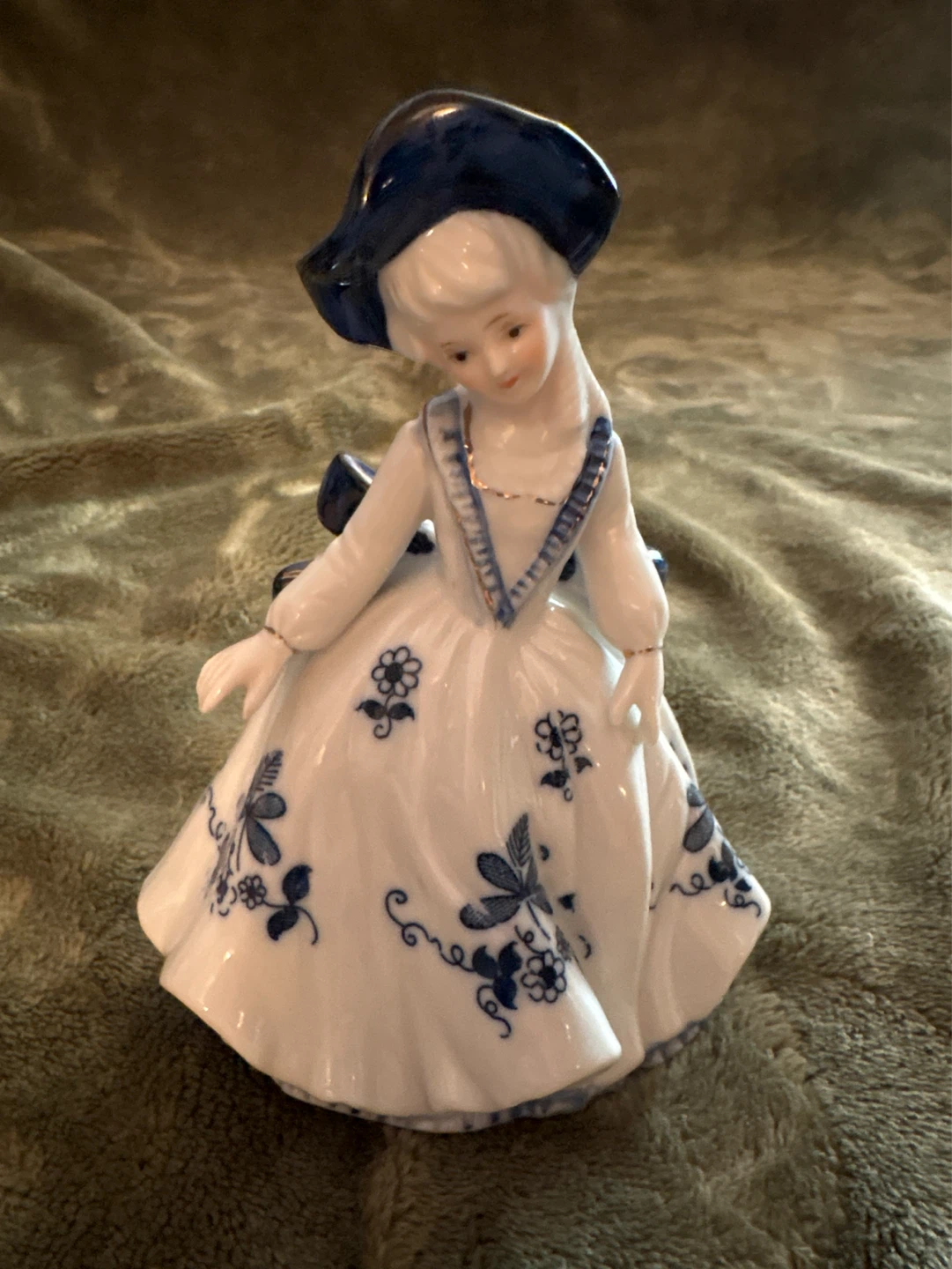 Vintage Porcelain Lady Figurine