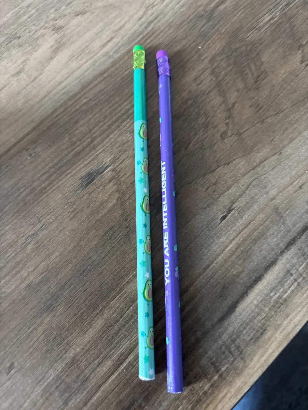 Set of 2 Pencils with Avocado & Star Design⚽️