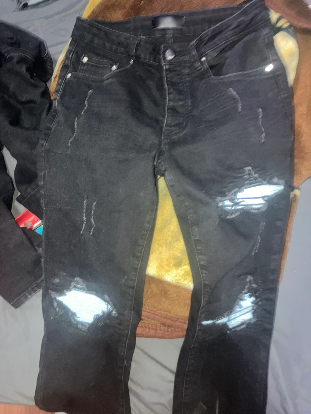 AmiriBlack Ripped Jeans