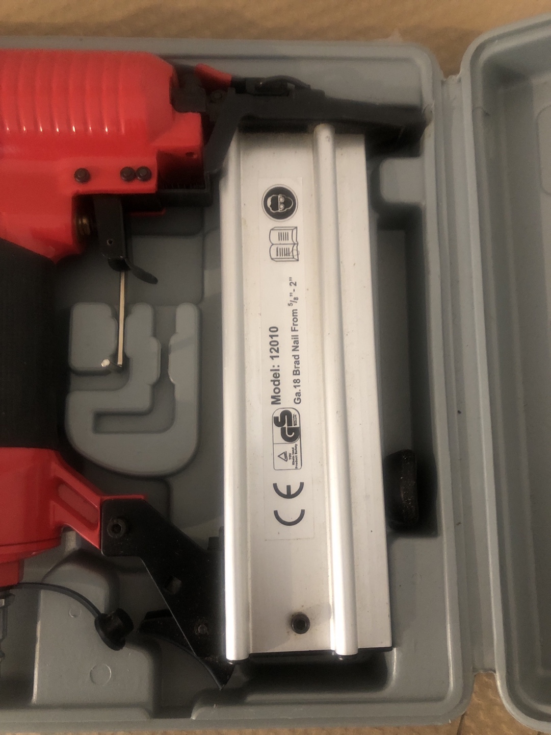 ⚽ Brad Nailer with Case Model 12010 - photo 3