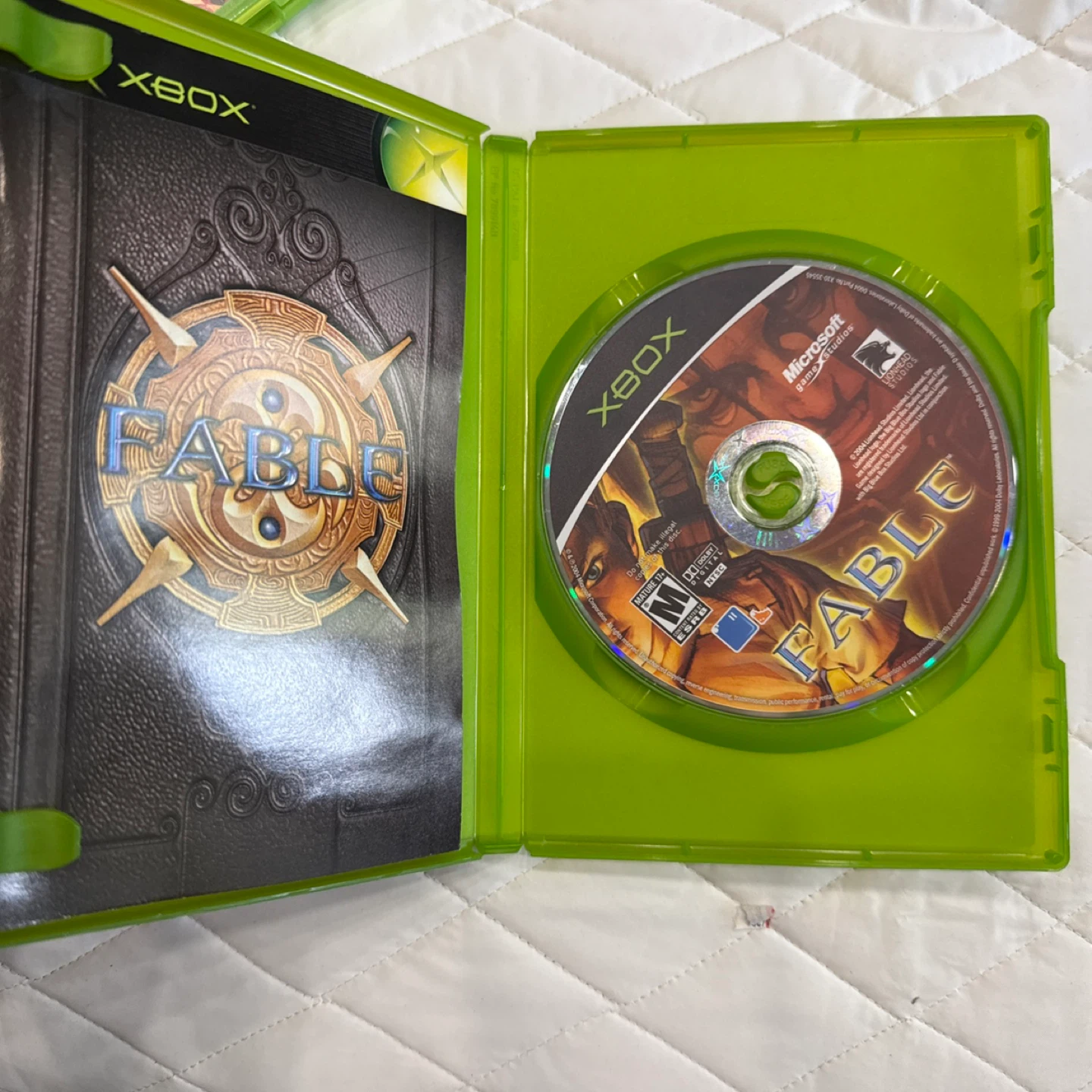 Xbox & Xbox 360 Games - Fable & Forza Motorsport 2 - photo 2