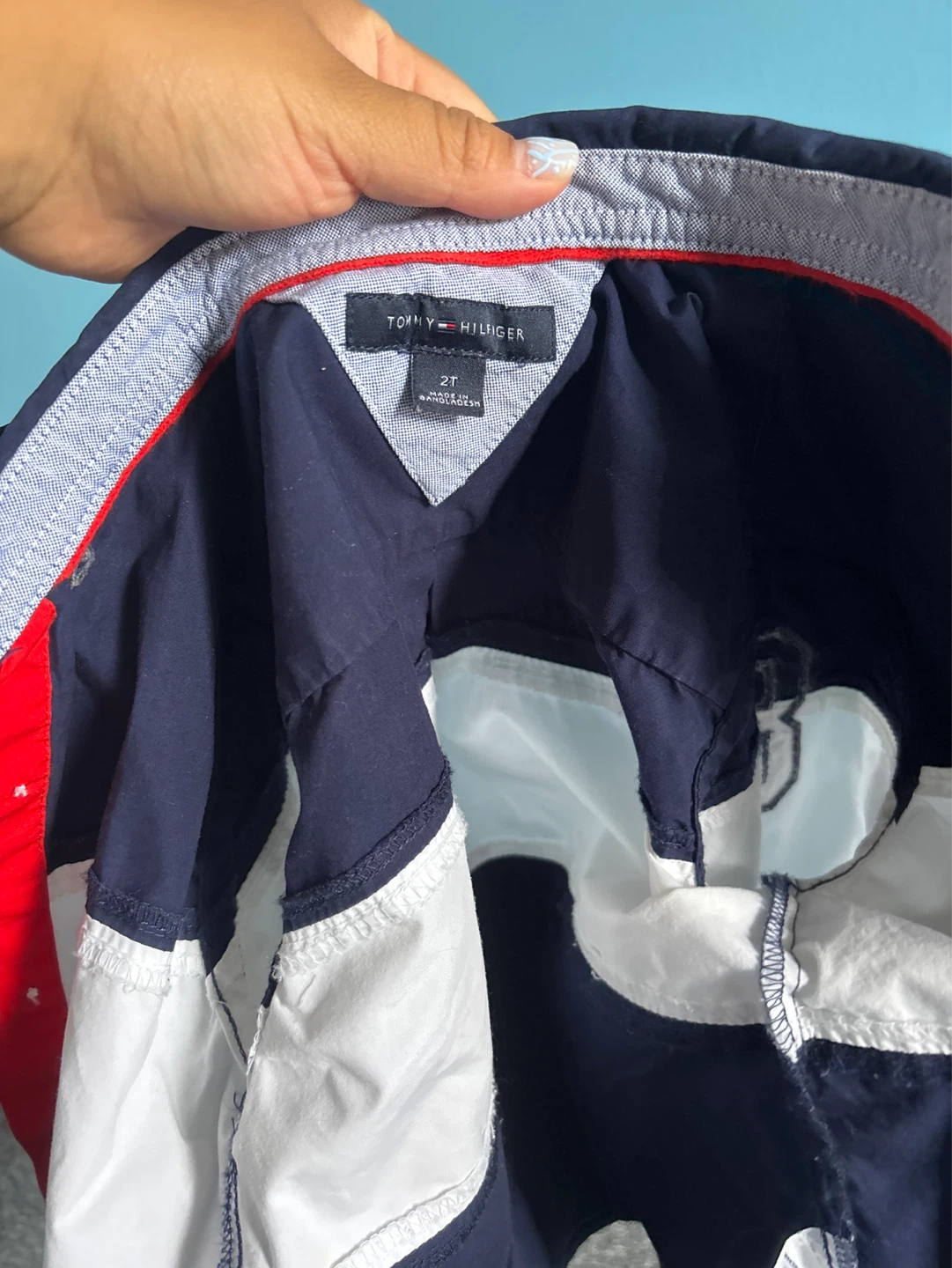 Tommy Hilfiger Colorblock Button-Up Shirt - Size 2T⚽️