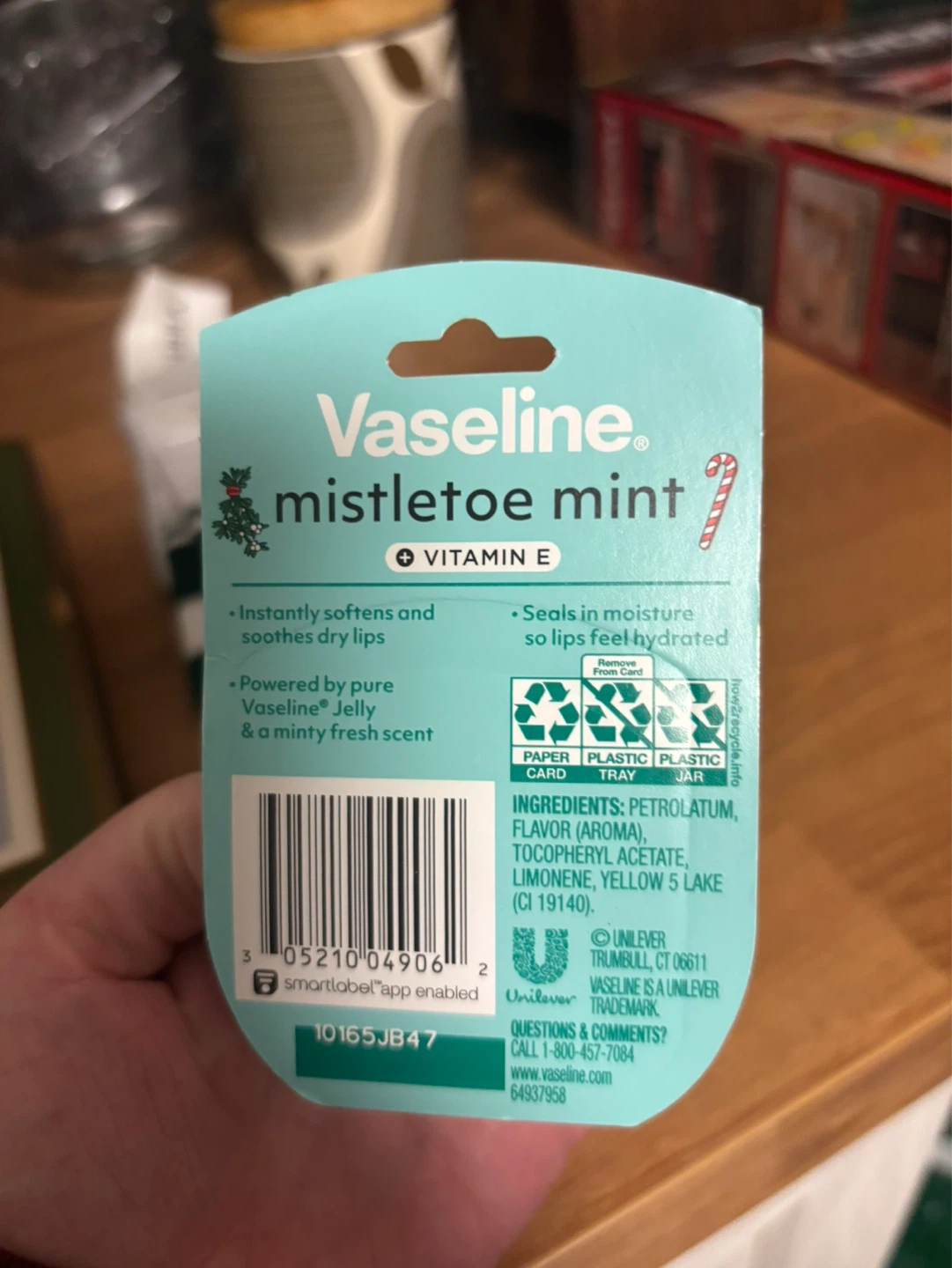 Vaseline Mistletoe Mint Lip Therapy - photo 2