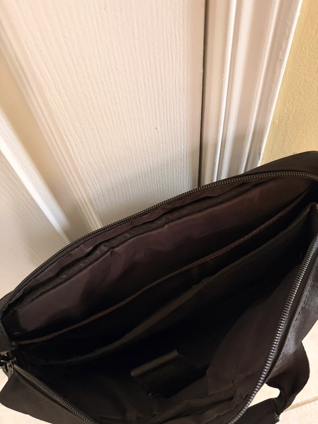 Targus Black Laptop Bag - photo 3