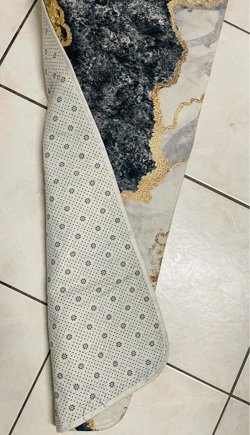 ⚽ Runner Rug with Marble and Gold Design - photo 3