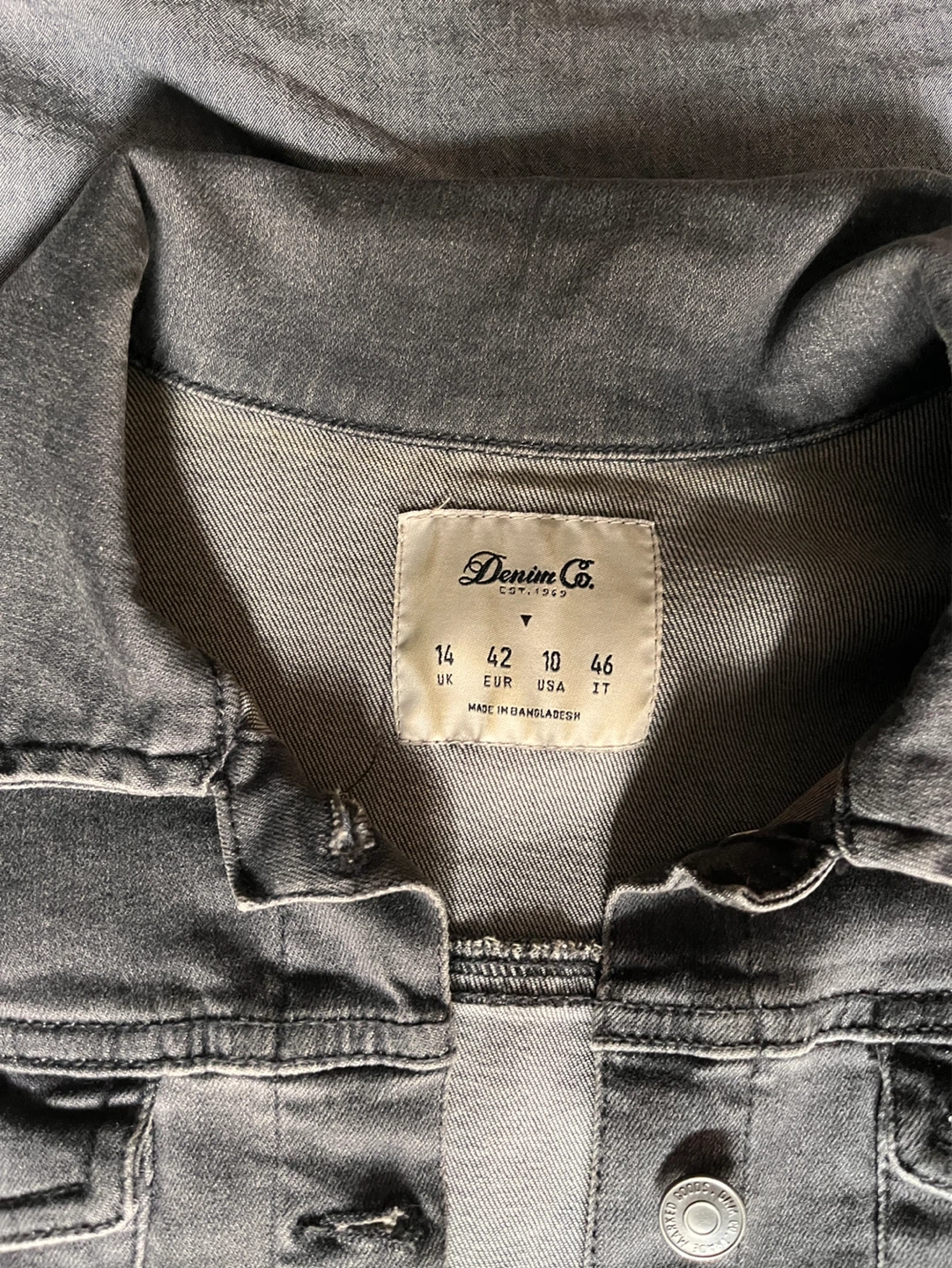 Woman grey denim jacket, size 10 - photo 4