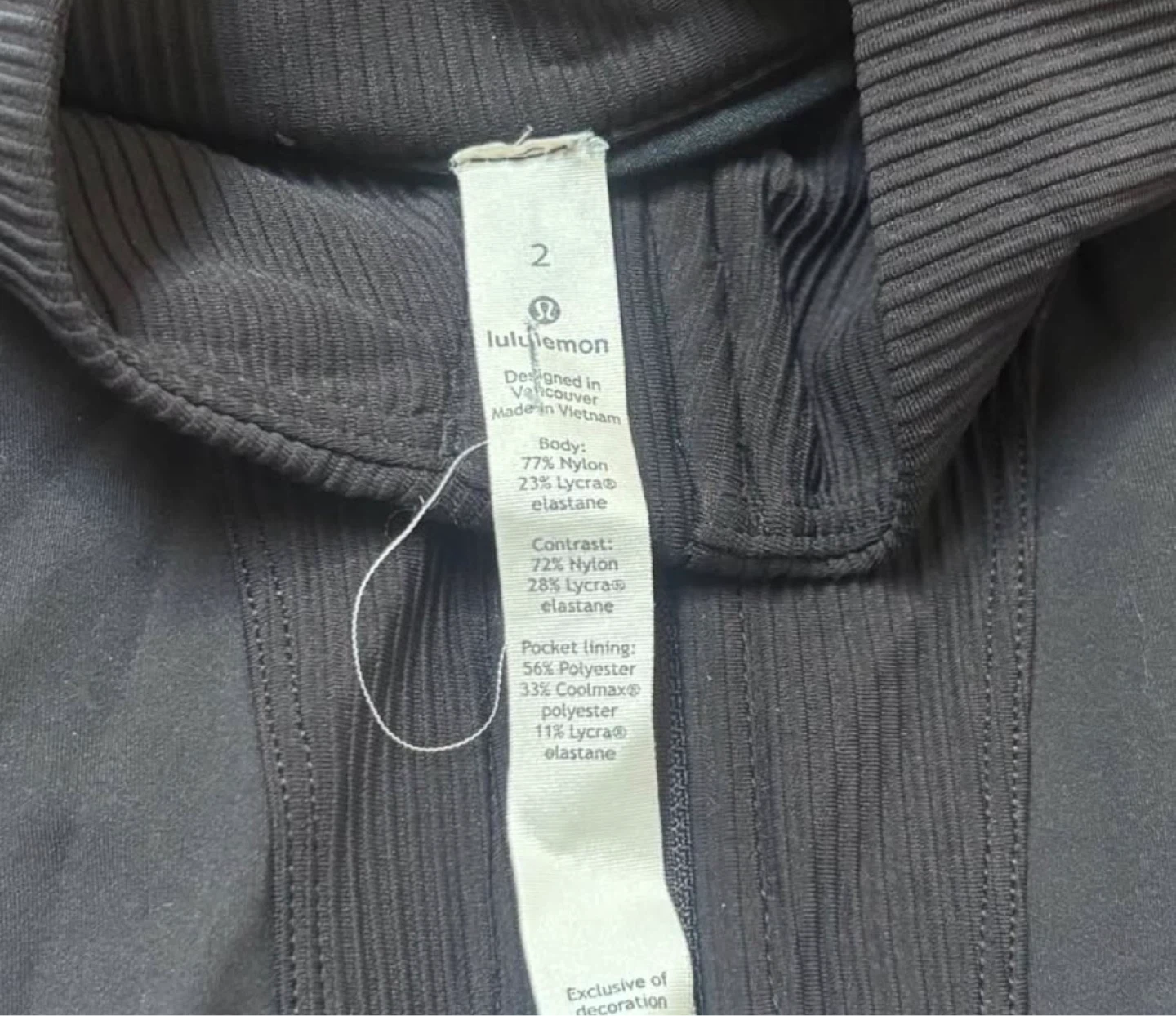 Lululemon like new condition clothes - photo 2