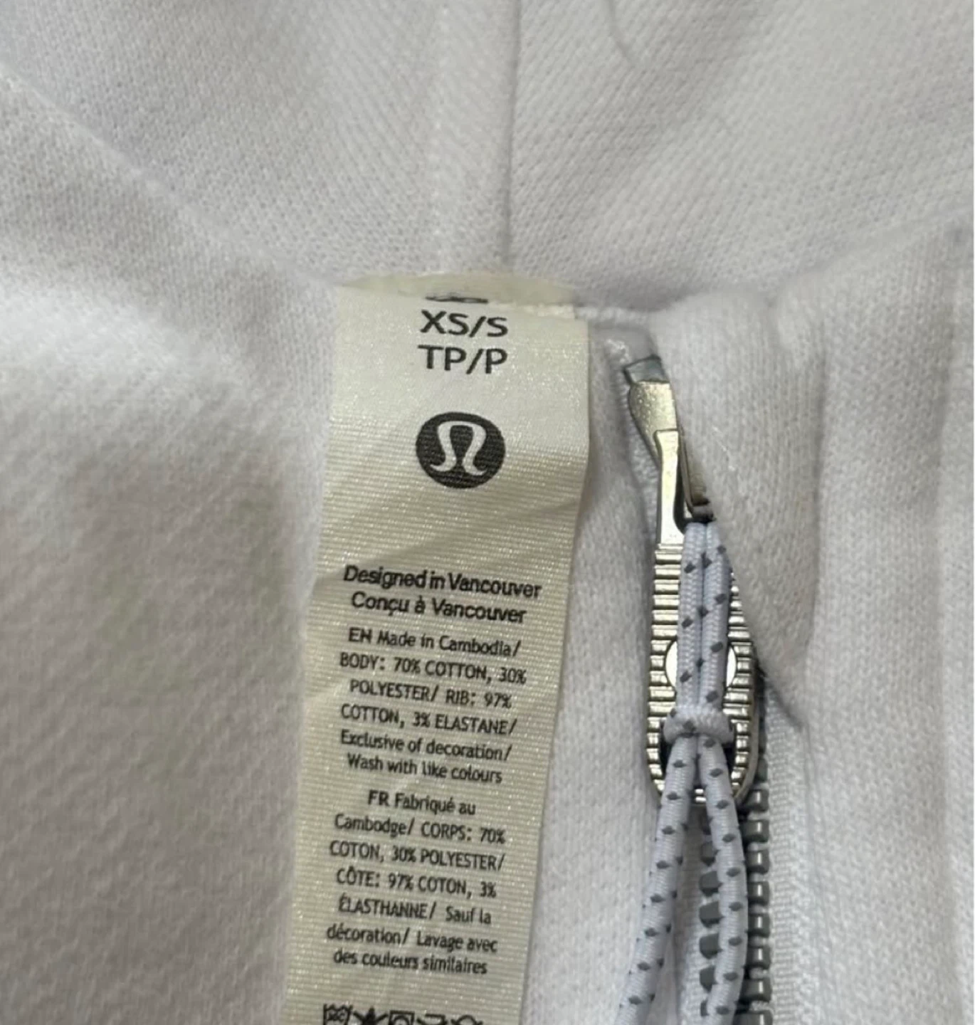 Lululemon like new condition clothes - photo 4