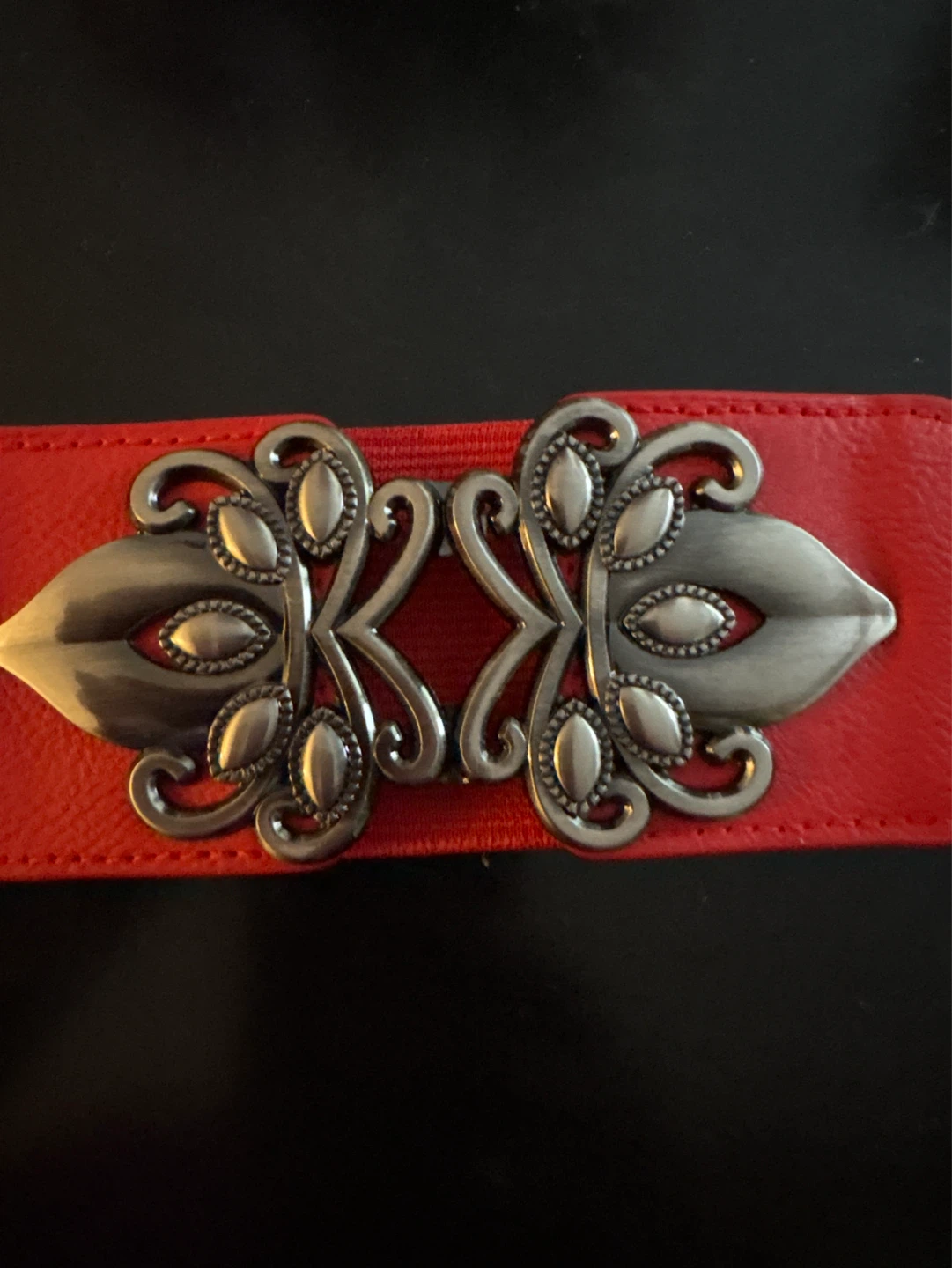 ⚽️ Vintage Syuer Red Elastic Belt Ornate Silver Buckle