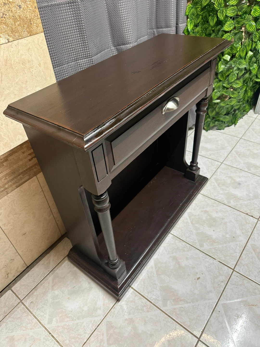 Vintage Dark Wood Nightstand / Side Table – Great Condition - photo 2