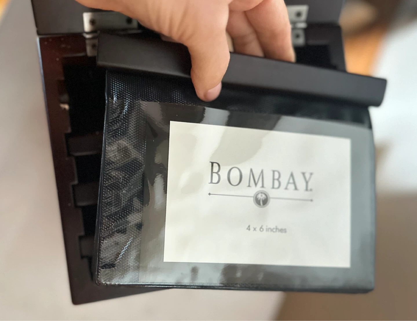 Bombay 4x6 Inch Photo Album Box - photo 2