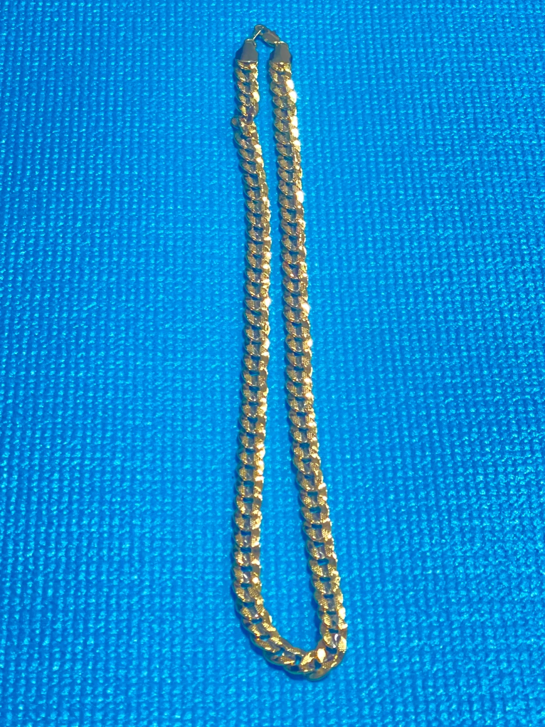 Gold Chain Necklace with Pouch - photo 2