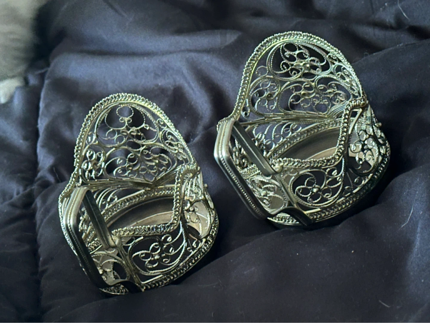 Vintage Russian Filigree Cups and Napkin holder - photo 4
