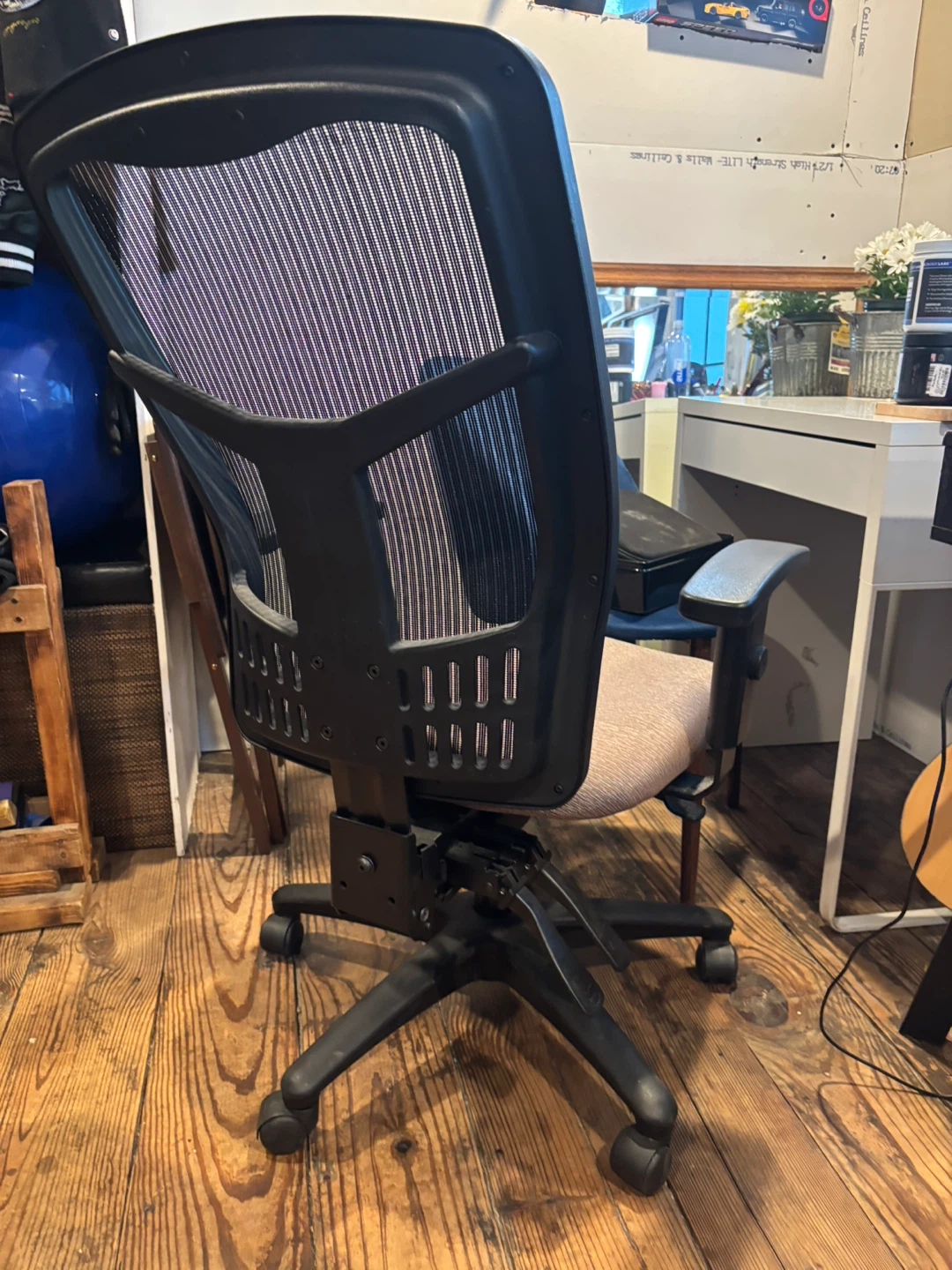 Ergonomic Mesh Back Office Chair - photo 4