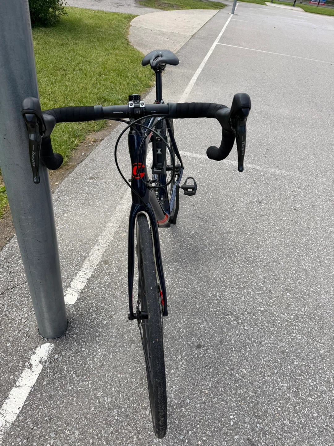 Cannondale Road Bike - photo 2