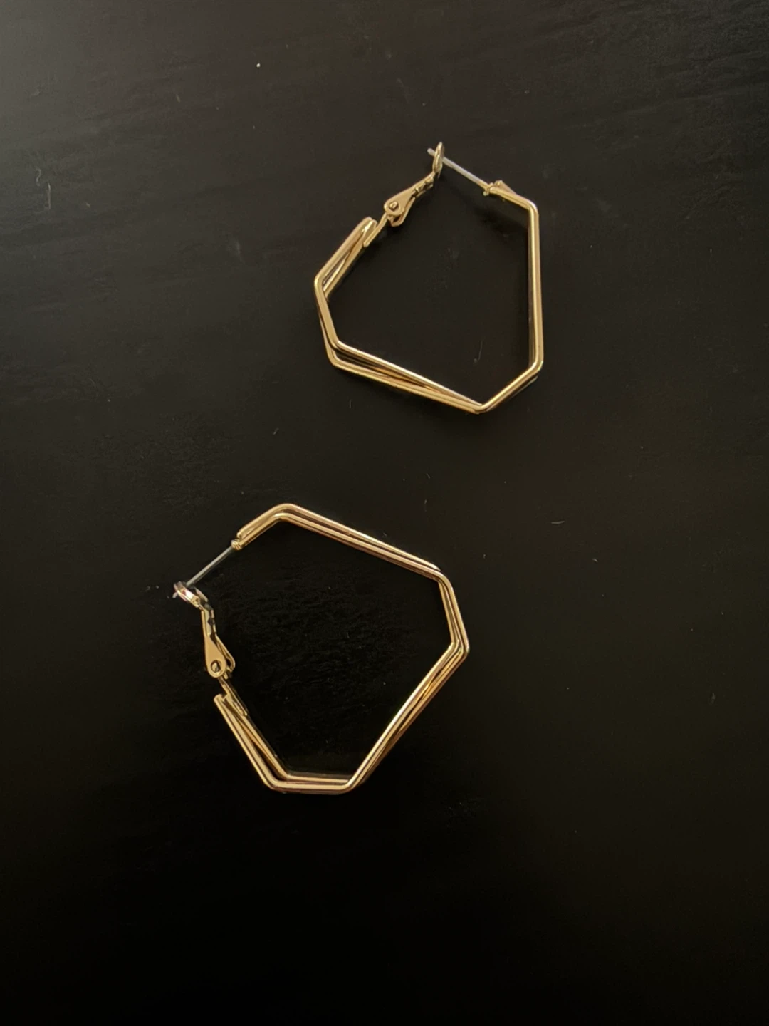 Gold coloured jewelry set with necklaces, earrings and headband - photo 4