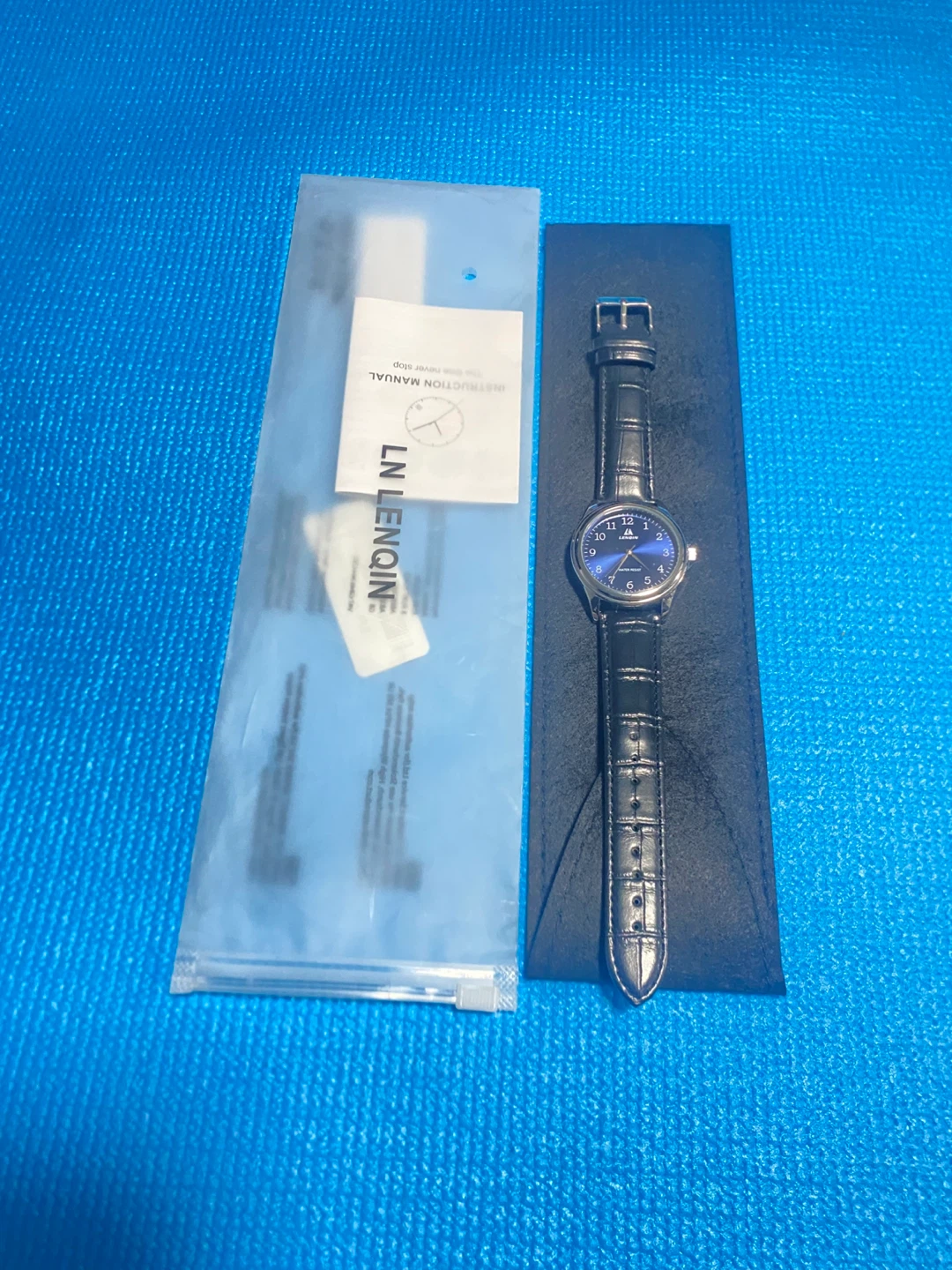 LN LENGQIN Men's Watch with Black Leather Strap - photo 2