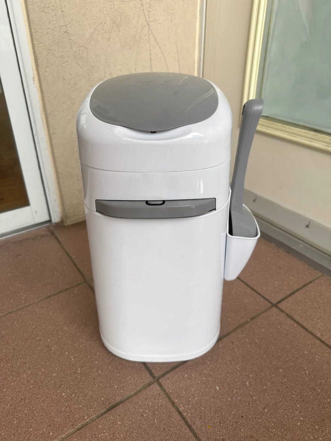 Cat Supplies Bundle – Carrier, Water Fountain & Litter Bin – $50